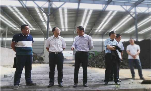 博狗bodog线上官网董事长、党委书记倪令亮一行到太原轨枕公司调研指导工作